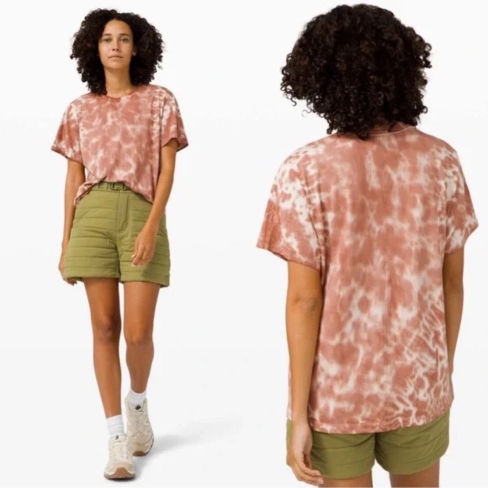 EUC lululemon tie die tee